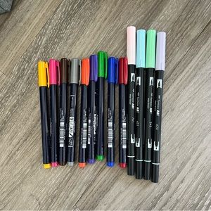 tombow brush pens